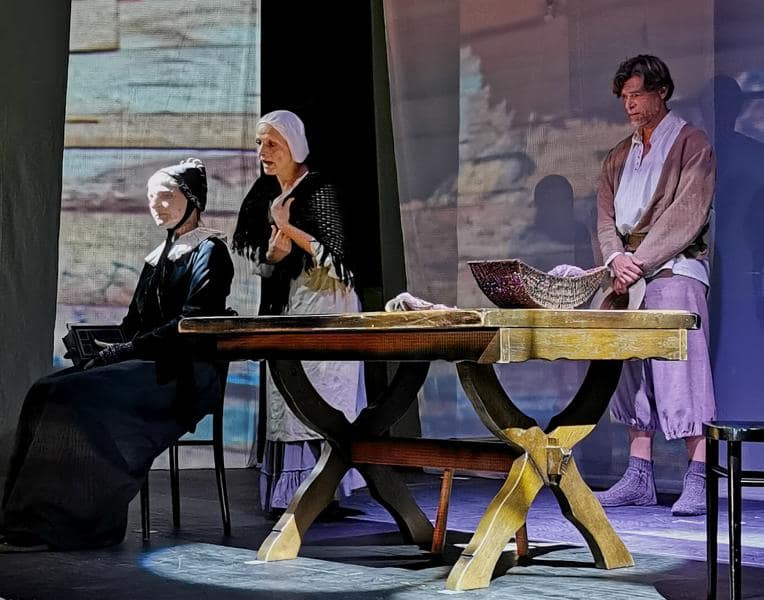 #nivoslider-Jb32E-1099-caption-5